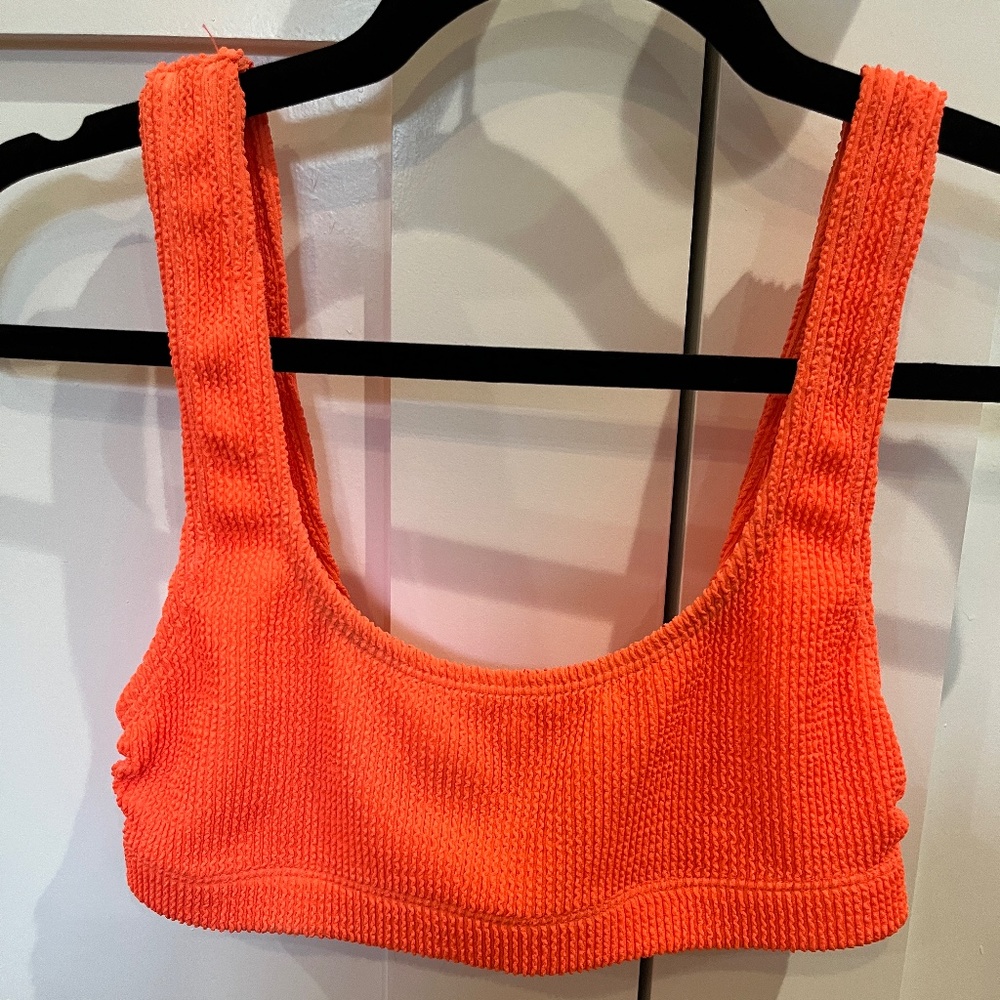 Good American ALWAYS FITS BIKINI SCOOP TOP- Hot Coral Size 1/2
